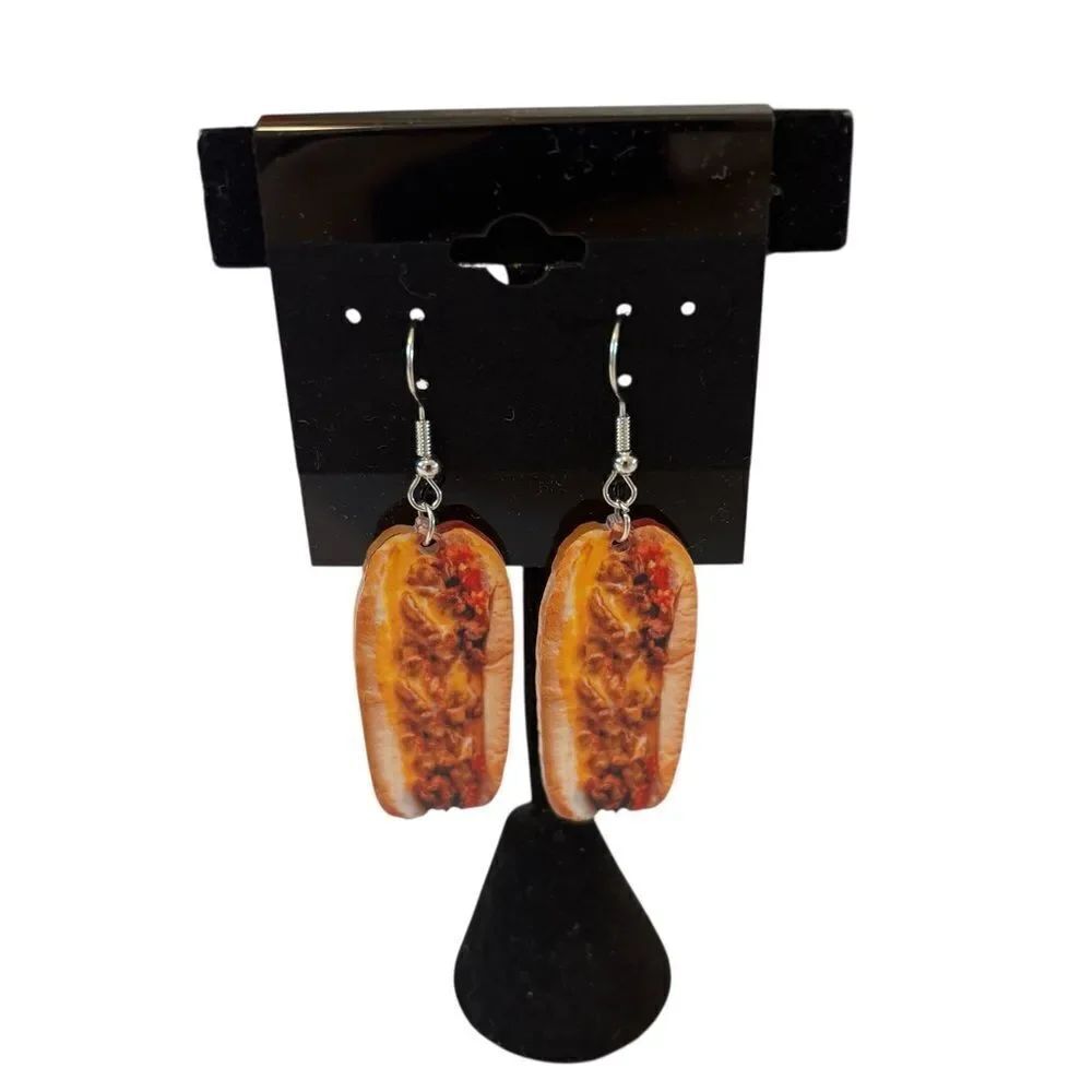 Fun, Lightweight Chili Cheese Dog Earrings.